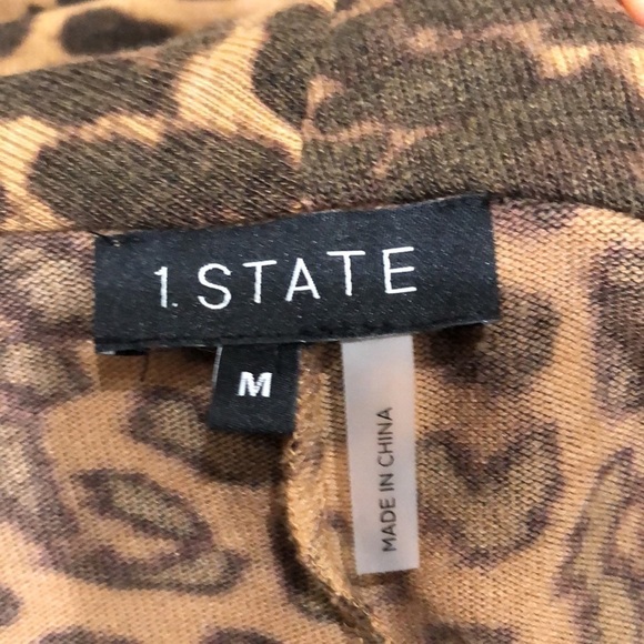 1.State Knit Top Size Medium Brown Leopard Print Twist Wrapped Front - Picture 6 of 10